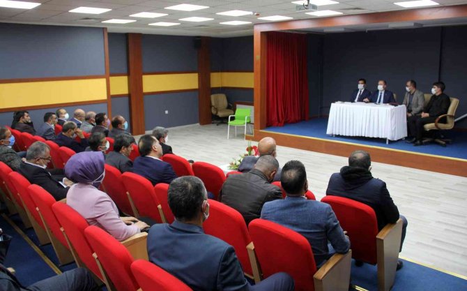 Ağrı’da Okul Müdürleri Toplantısı Yapıldı