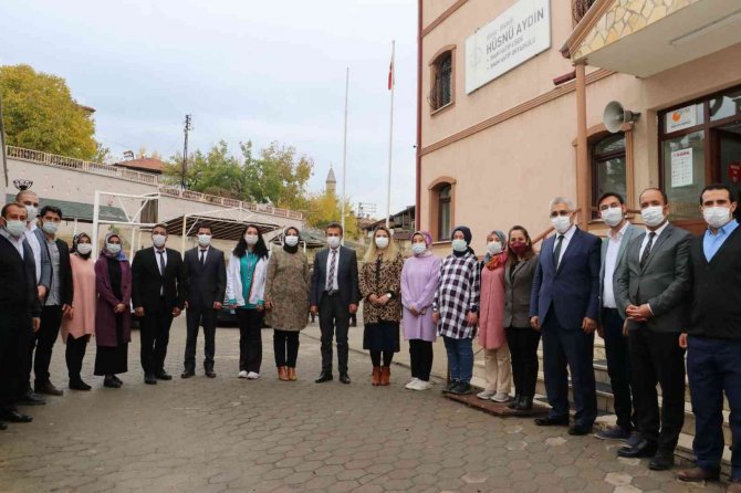 Aslan, Divriği’de Öğrencilerle Buluştu