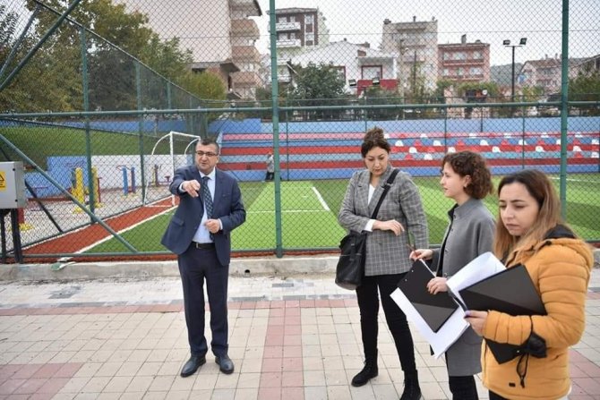 Başkan Öz Çocuk Oyun Alanlarında İncelemelerde Bulundu