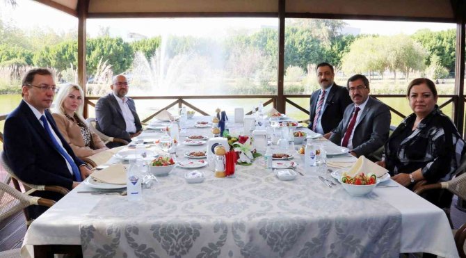 Batı Akdeniz Üniversiteler Birliği’nin İlk Yüz Yüze Toplantısı Aü’de Yapıldı