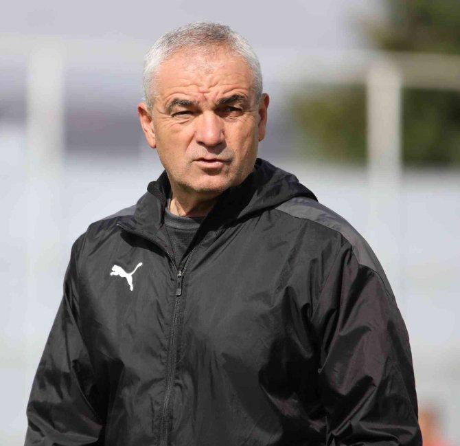 Rıza Çalımbay: “Taraftarlarımıza Haksızlık Yapıldı”