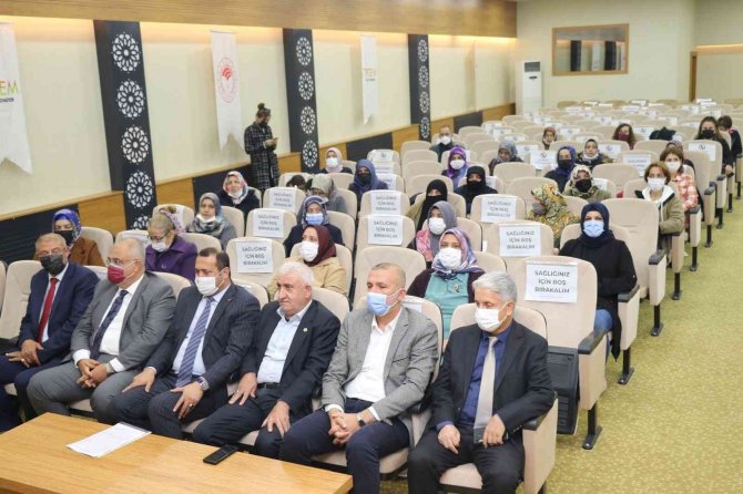 Elazığ’da 103 Kadın Üretici Sertifikalarını Aldı