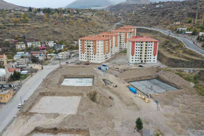 Hacılar Kentsel Dönüşümde 152 Dairenin Temeli Atılıyor