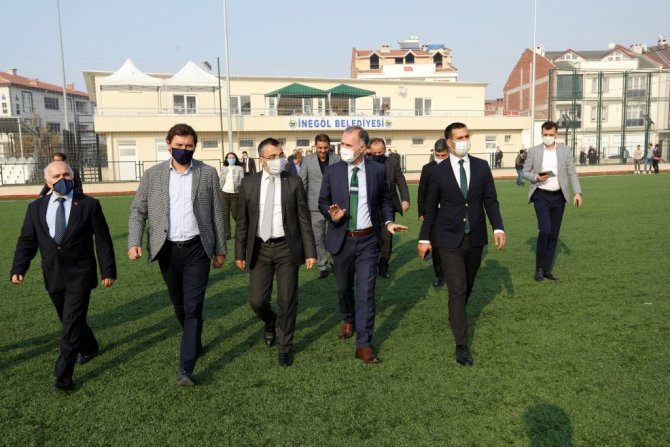 Alanyurt Semt Sahası Törenle Açıldı