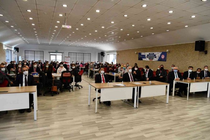 Isparta’da Ortaöğretim Nitelik Geliştirme Çalıştayı Gerçekleştirdi