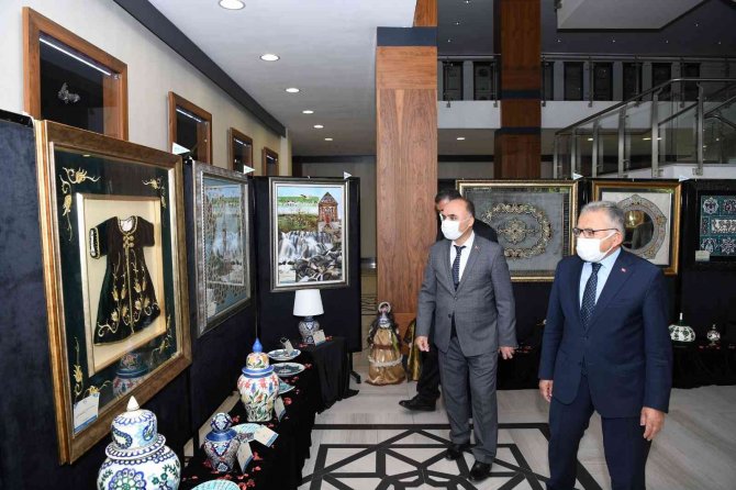 Kaymek’in Sanat Sergisi’ne Yoğun İlgi