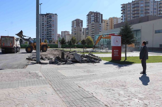Kayseri’de Spor Yatırımları Tüm Hızıyla Devam Ediyor