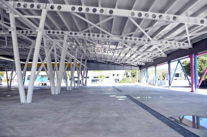 Kemer Arslanbucak Mahallesi Kapalı Pazar Yerine Kavuşuyor