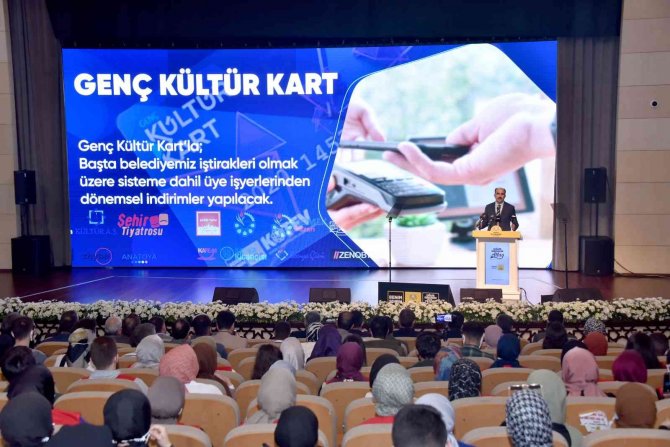 Başkan Altay Gençlik Çalışmalarını Anlattı, Genç Kültür Kart’ı Tanıttı