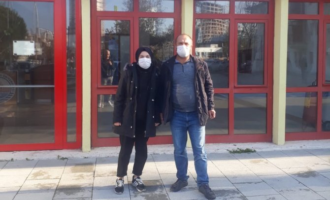 Liseli Şeyda’nın Zor Sınavı: Ağabeyi Ve Kardeşini Kalp Yetmezliğinden Kaybetti, Kendisi De Aynı Hastalıkla Savaşıyor