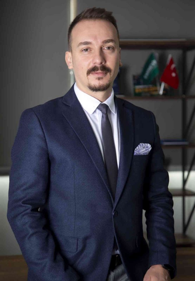 Eminevim Pazarlama Ve Kurumsal İ̇letişim Direktörü Murat Hoşgör Oldu
