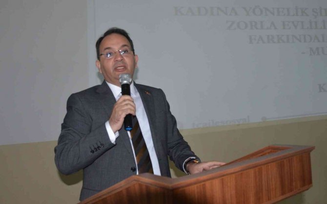 Muhtarlara ’Kadına Yönelik Şiddetle Mücadele’ Toplantısı