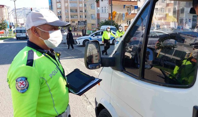 Trafik Uygulamasında Ceza Yağdı