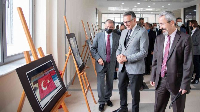 Selçuk’ta “Erciyes’ten Everest’e Dünyanın Renkleri” Fotoğraf Sergisi Açıldı