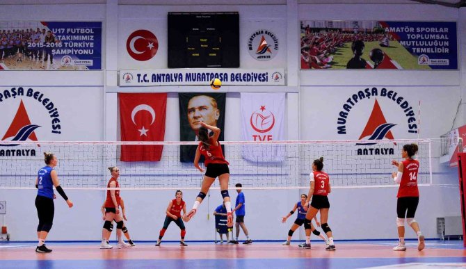 Muratpaşa Belediyespor İle Karşıyaka İ̇zmir’de Unvan Maçına Çıkacak