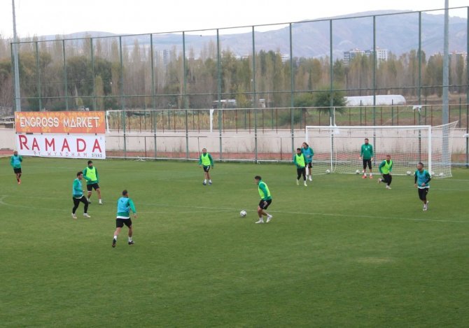 Sivas Belediyespor, Ankara Maçı Hazırlıklarını Tamamladı