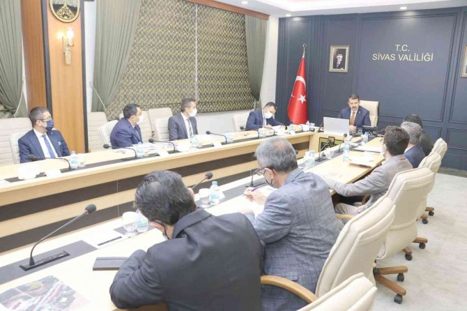 Sivas’ta Eğitim Yatırımları Masaya Yatırıldı