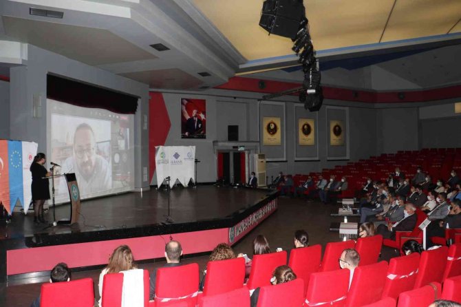Manisa Büyükşehir ’Sürdürülebilir Enerji Ve İ̇klim Değişikliği Eylem Planı’nı Hazırlıyor