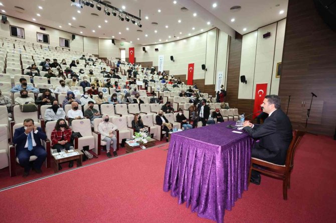 Tokat’ta Kariyer Fuarı Açıldı