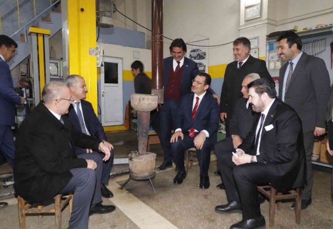 Ak Parti’li Yavuz: “Ben Chp’nin Yaptığına Siyaset Demiyorum”