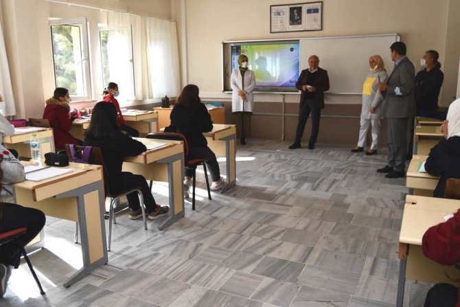 Oral: "Eğitim Kırmızı Çizgilerimizdendir"