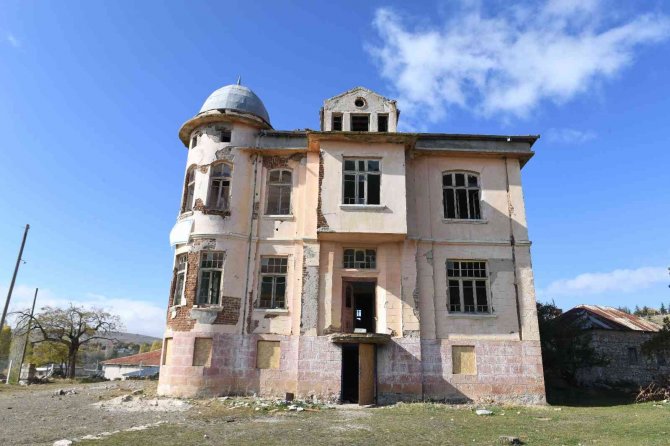 Gölbaşı Hallaçlı Mehmet Ağa Konağı’nın Restorasyonu Başlıyor