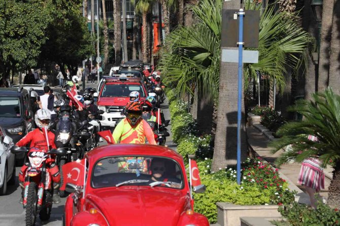 Hobifest 2021 Korteji Antalya Sokaklarını Renklendirdi