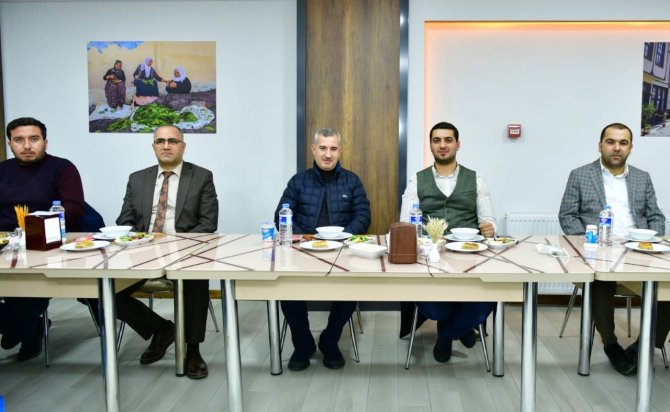 Başkan Çınar, Ak Partili Gençleri Ağırladı