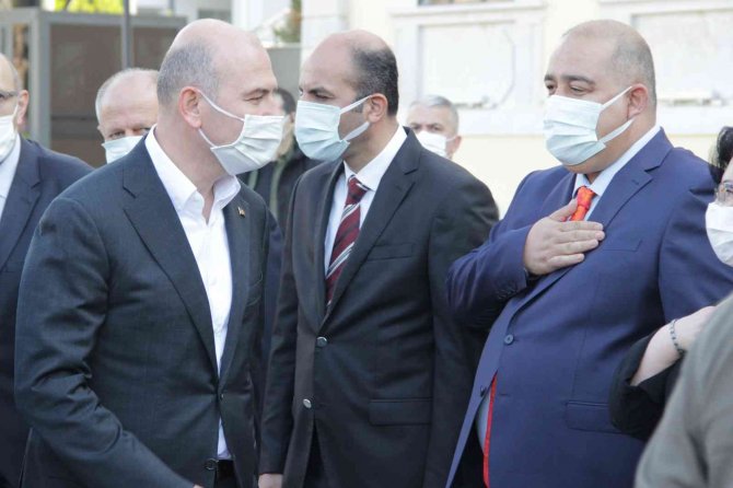 Bakan Soylu İ̇zmir’de