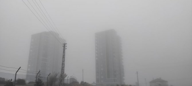 Çekerek’te Sabah Saatlerinde Yoğun Sis Etkili Oldu