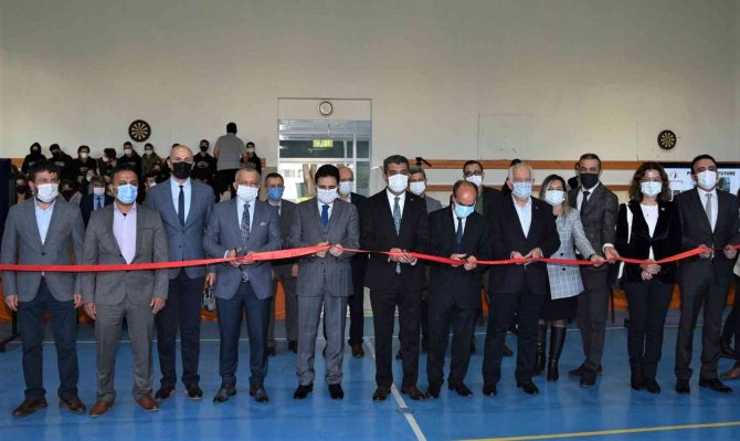 4006 Bilim Fuarı Sergisi Açıldı