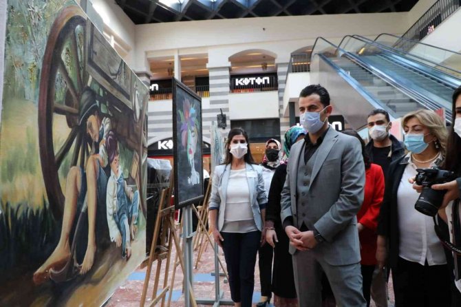 Adem’li Kadınlar Hünerlerini Sergiledi