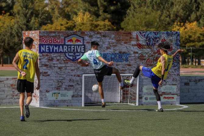 Red Bull Neymar Jr’s Five’ta Final Şekilleniyor