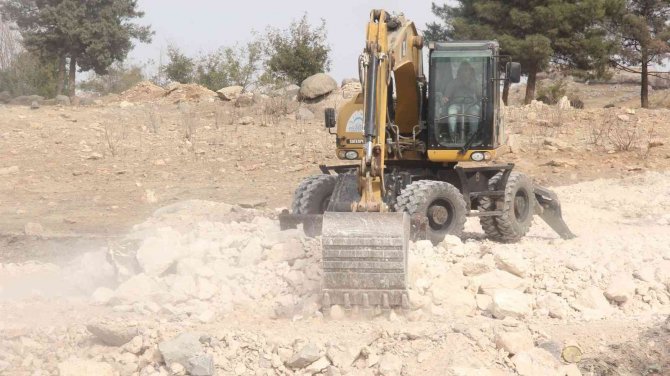 Evren Sanayi Sitesi Bölgesine Yeni Yol Kazandırılıyor