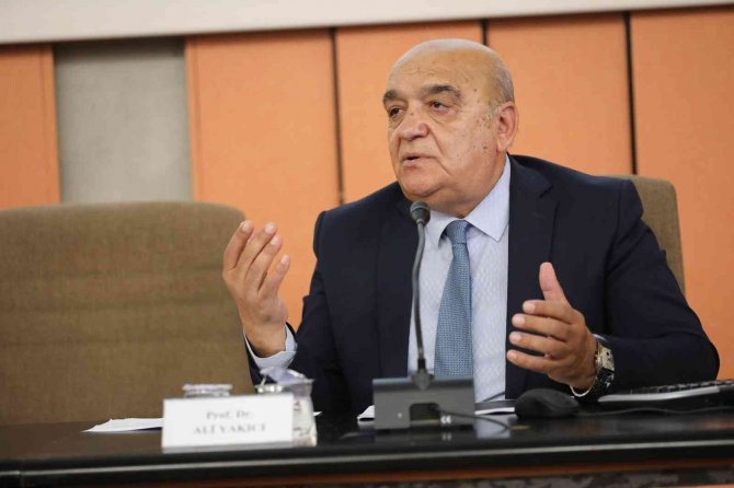 Gaün’de Yunus Emre Anadolu Konferansları