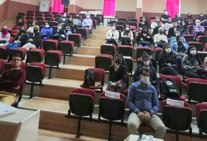 “Gündelik Hayatın Keşfinde Fenomenolojik Yöntem” Başlıklı Konferans