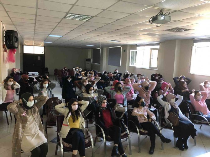 Meme Kanserinden Korunma Yöntemleri Seminerde Konuşuldu