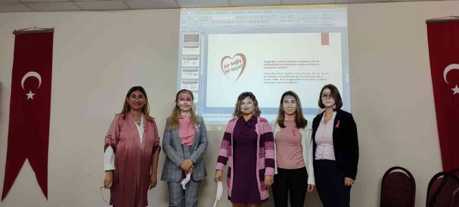 Meme Kanserinden Korunma Yöntemleri Seminerde Konuşuldu