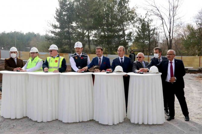 Sivas’ta Eğitime Hayırsever Desteği