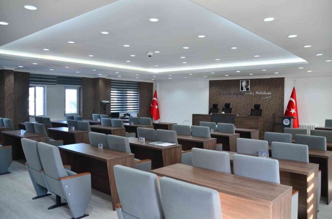 Vefat Eden Meclis Üyesinin İsmi Meclis Salonunda Yaşatılacak