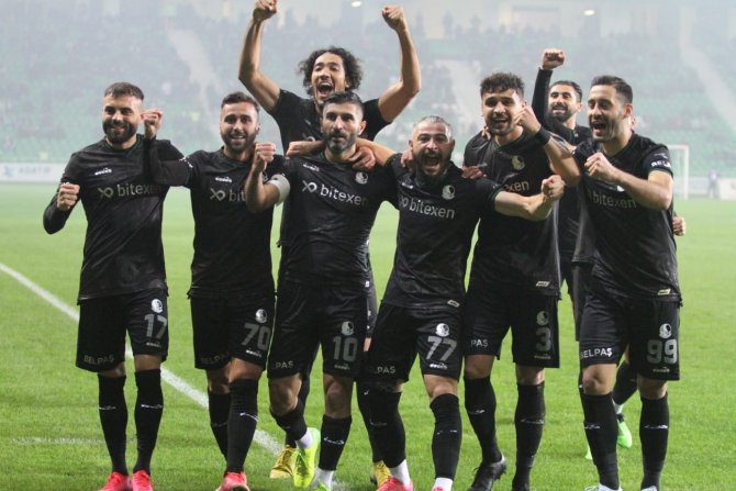 Sakaryaspor, Ajax İle Avrupa’nın En Az Gol Yiyen Takımı Pozisyonunu Paylaşıyor