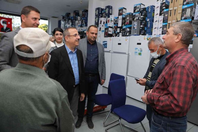 Ak Parti İ̇zmir İ̇l Başkanı Sürekli’den Gaziemir’de Mesaj Yağmuru