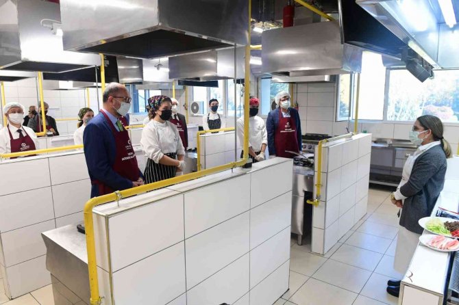 Anadolu Üniversitesi’nde ‘Kore Yemeği Atölyesi’