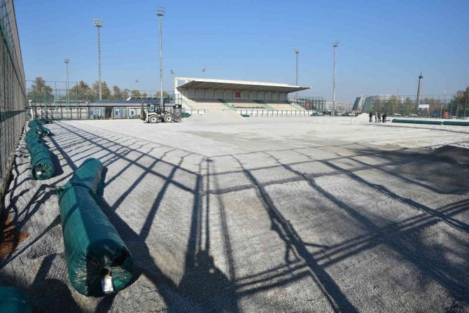 Atıcılar’da 3 Nolu Saha Yenileniyor