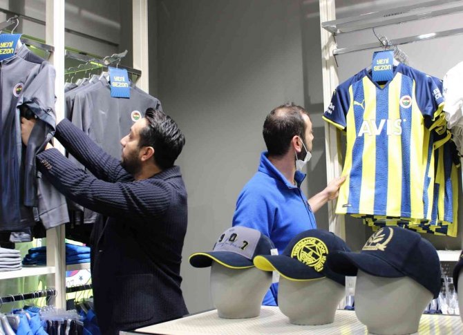 Fenerbahçeliler Derneği, Fenerium’a Akın Etti