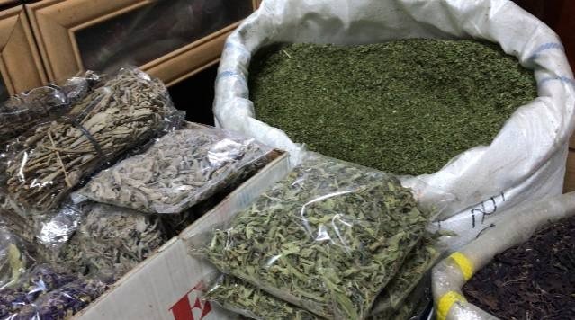 Soğukların Başlamasıyla Vatandaşlar Bitki Çayına Yöneldi