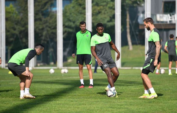 Bursaspor’da Kocaelispor Maçı Hazırlıkları Tamamlandı