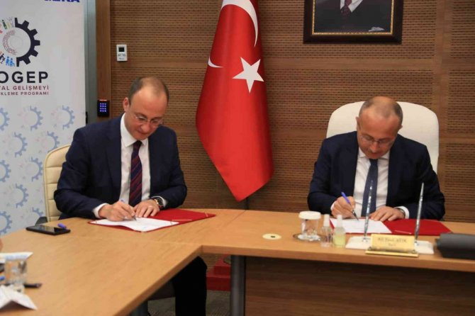 Pamukkale Belediyesinden ’Pamuk Eller Üretiyor’ Projesi