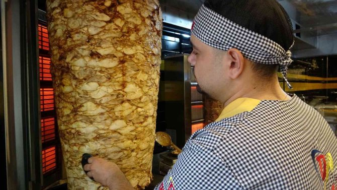 Van’da Donas İkinci Şubesini Açtı
