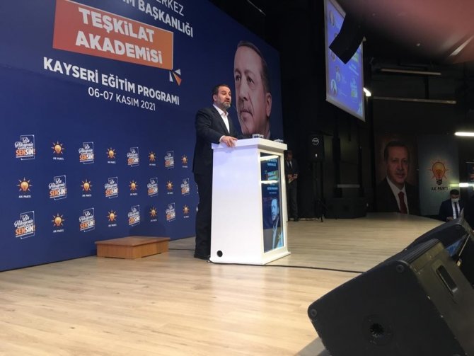 Ak Parti’li Şen: "2023 Seçimleri Burnumuzun Dibinde, Yeni Cumhurbaşkanımızın Adı Aynı Ad Olarak Devam Etmelidir"